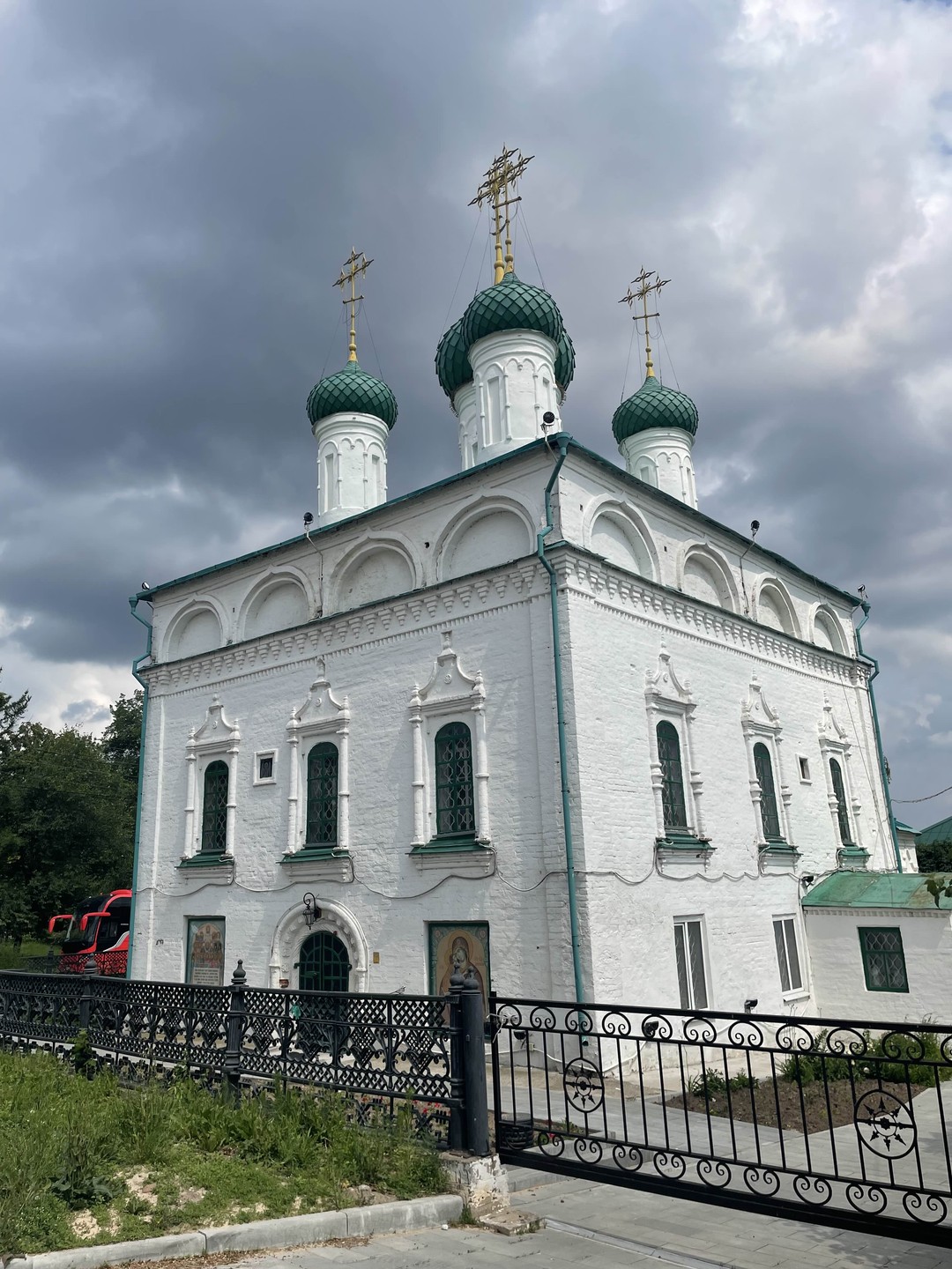 Спасибо большое Наталии за великолепную прогулку по Чебоксарам! Посещали экскурсию с мужем, оба остались очень довольны