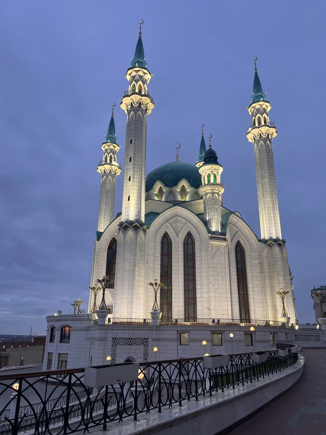 Очень интересная экскурсия, посмотрели много красивых мест, гид с удовольствием отвечала на все наши вопросы. Спасибо