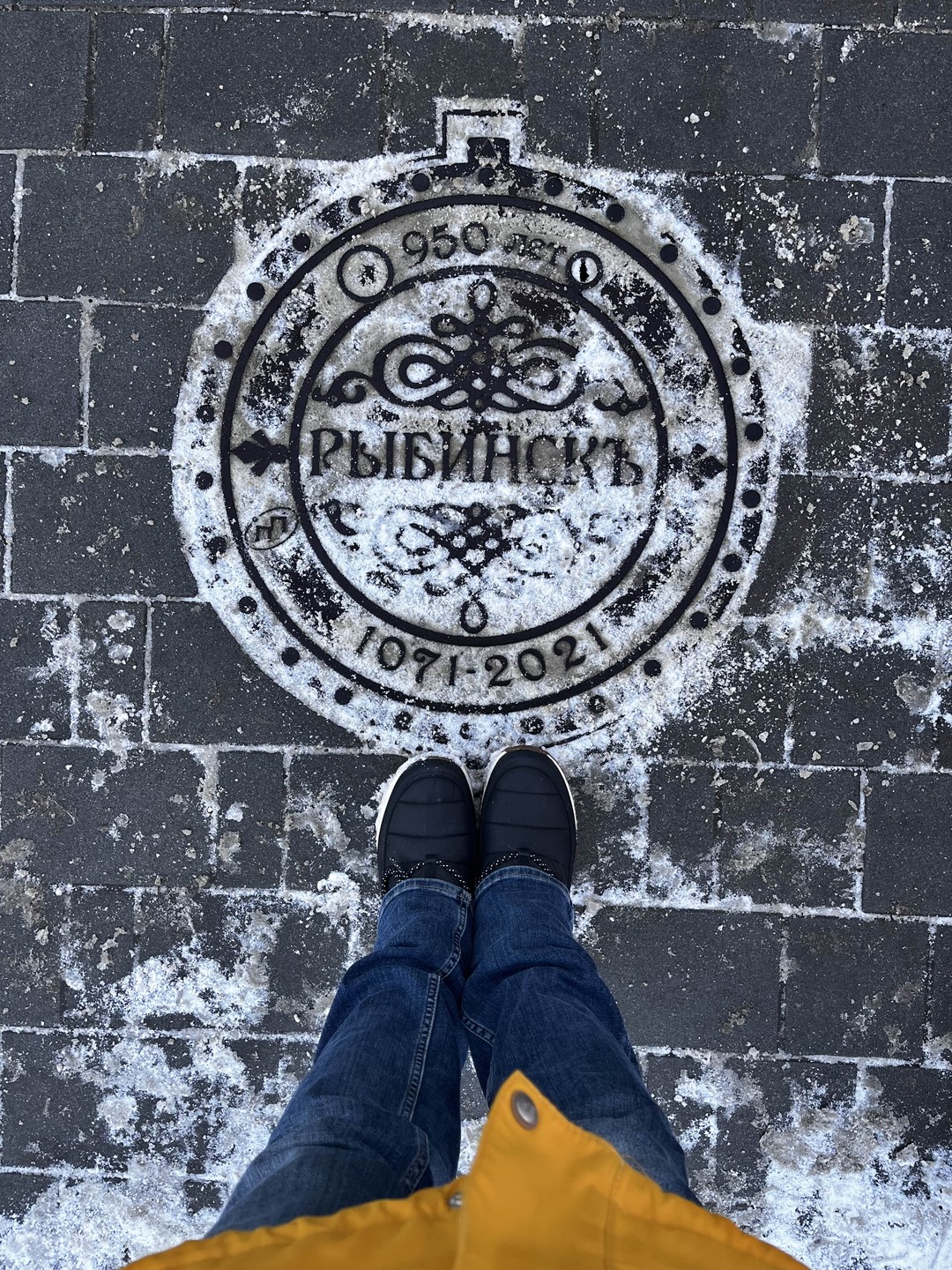 Сергей прекрасный рассказчик. Маршрут недлинный, но интересный. Мы были на экскурсии 6 января. На улице -15С.