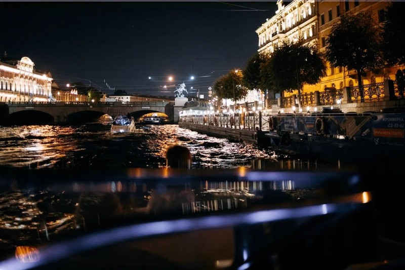 Фото 5 - Каналы и разводные мосты на индивидуальном катере