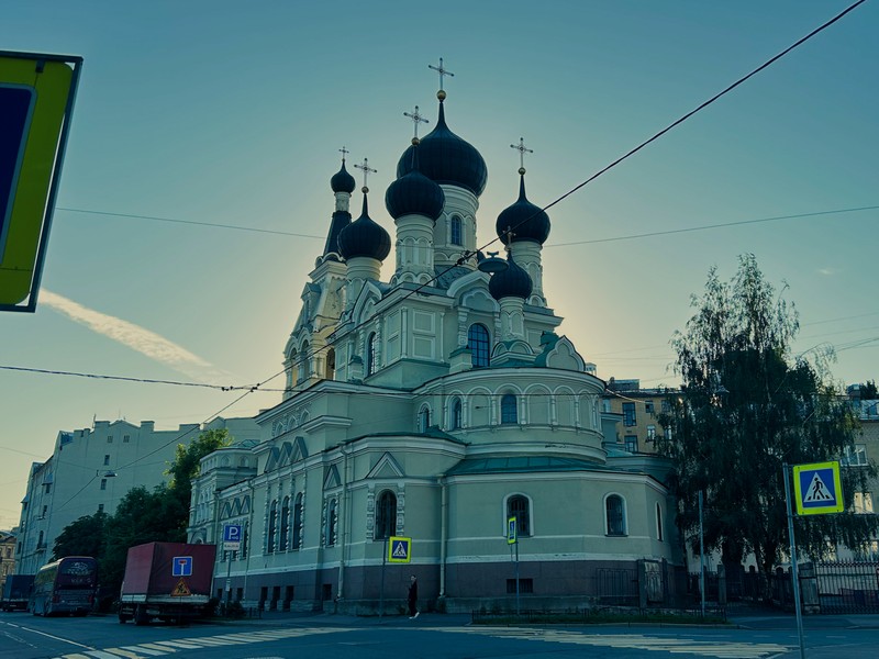 Хоррор-путешествие по самому загадочному району Питера