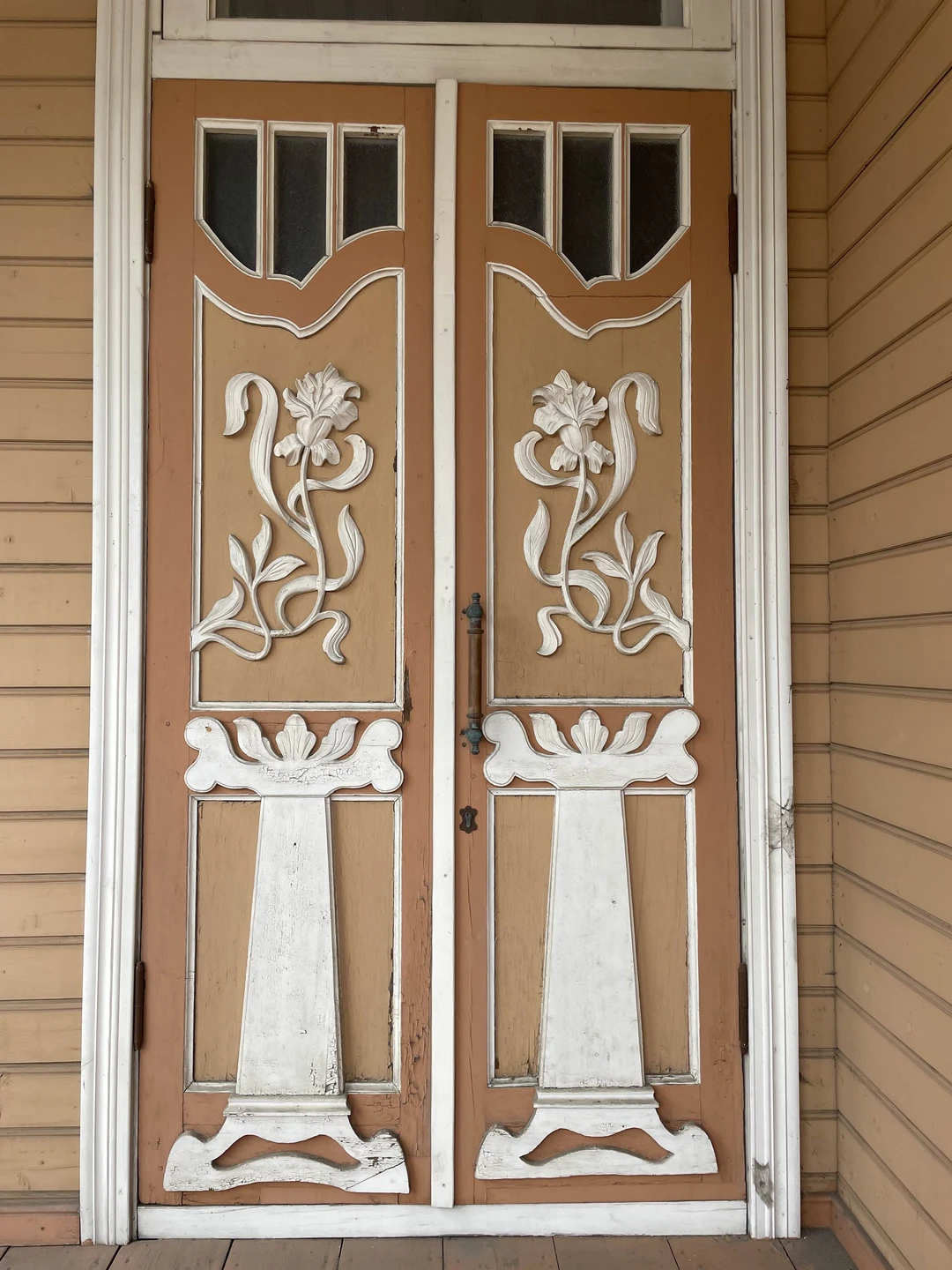 Дом с лилиями, которому мы дали вторую жизнь (Elena)