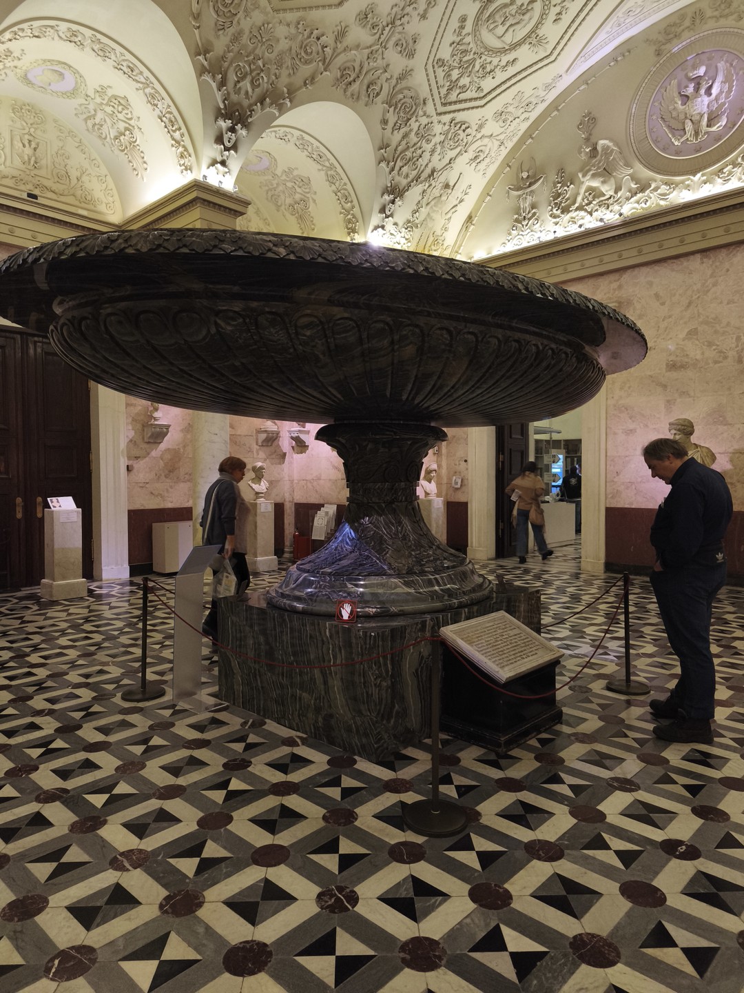 Шедевры Эрмитажа + парадная жизнь Зимнего дворца (билеты включены) (Беридзе)