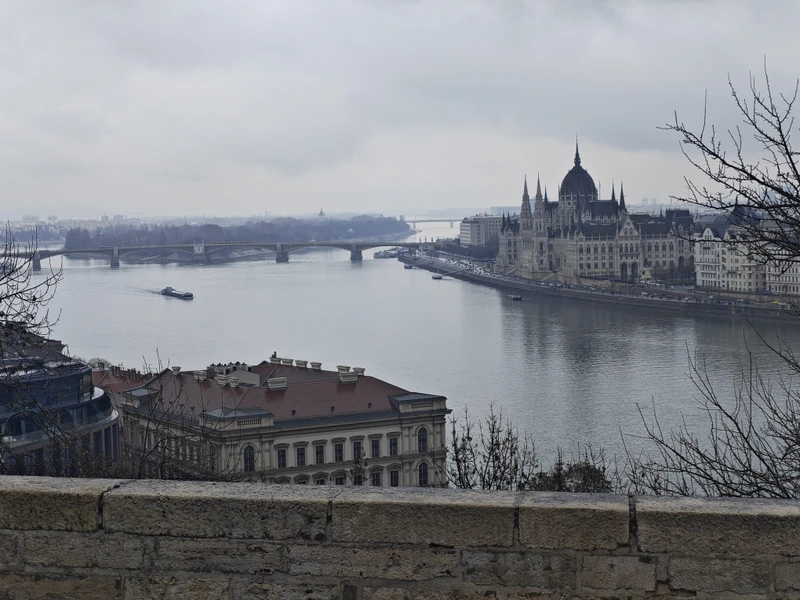 Хочется рассказать о великолепной обзорной экскурсии по Будапешту с Нати. И поблагодарить ее за первое наше