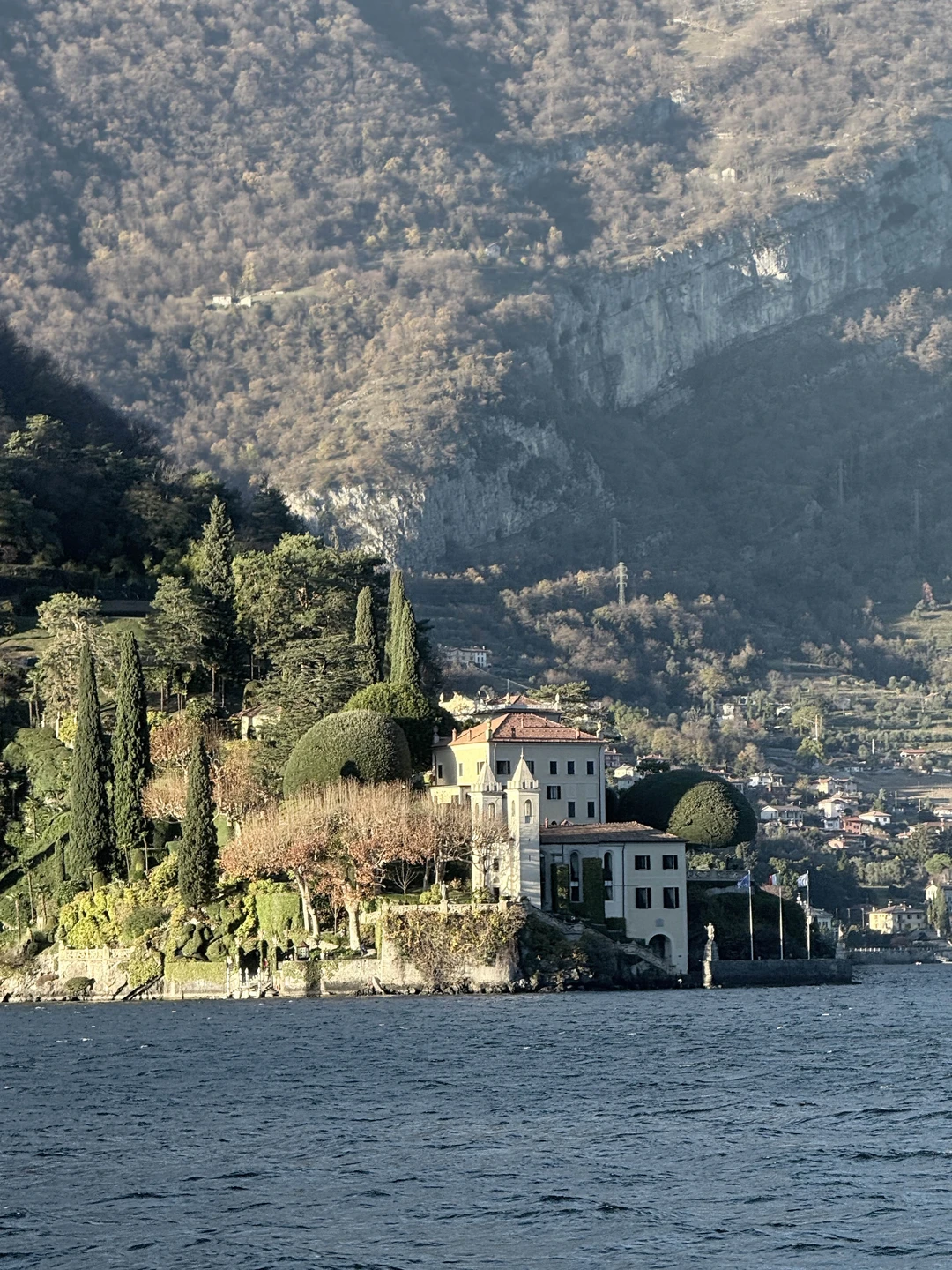 Провели замечательный день в Комо и окрестных городках благодаря нашему гиду Тиане. Маршрут был продуман до