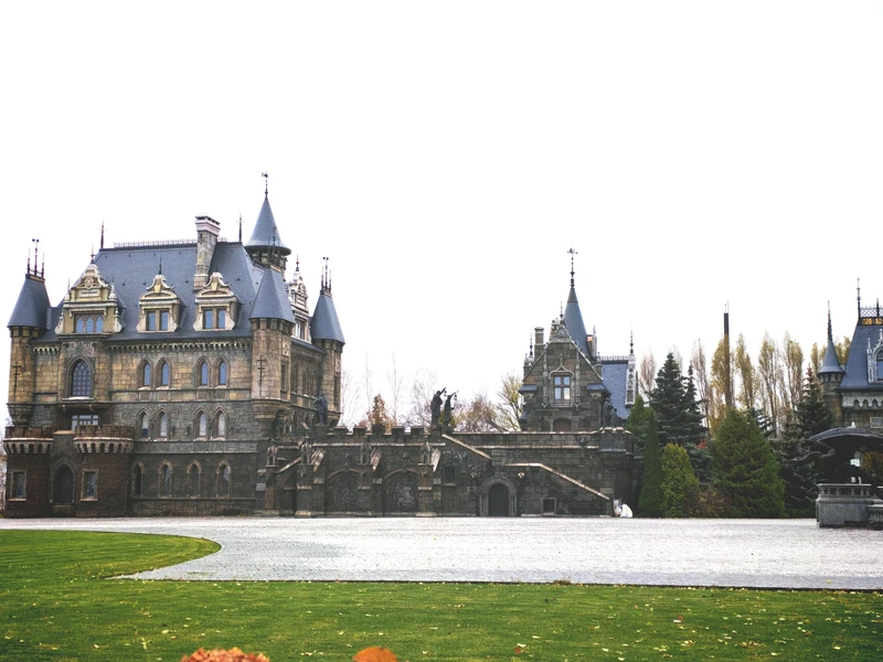 Из Тольятти в замок Гарибальди: европейское Средневековье на волжских берегах