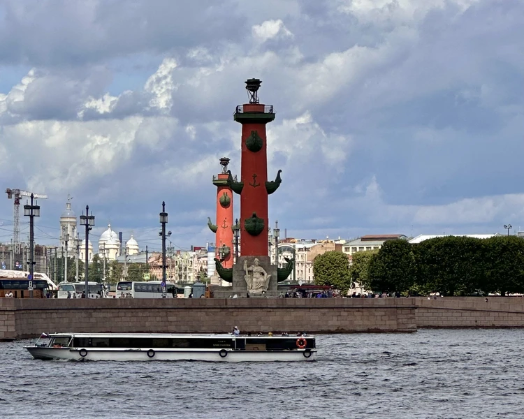 Классическая автобусная экскурсия по Петербургу