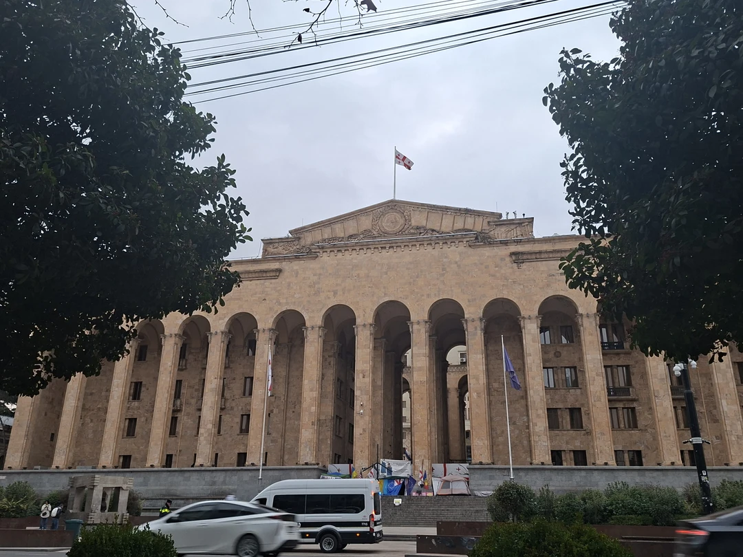 Экскурсия прошла интересно, было дано много материала, подача лёгкая, приятная. Узнали много нового, оценили и посмотрели