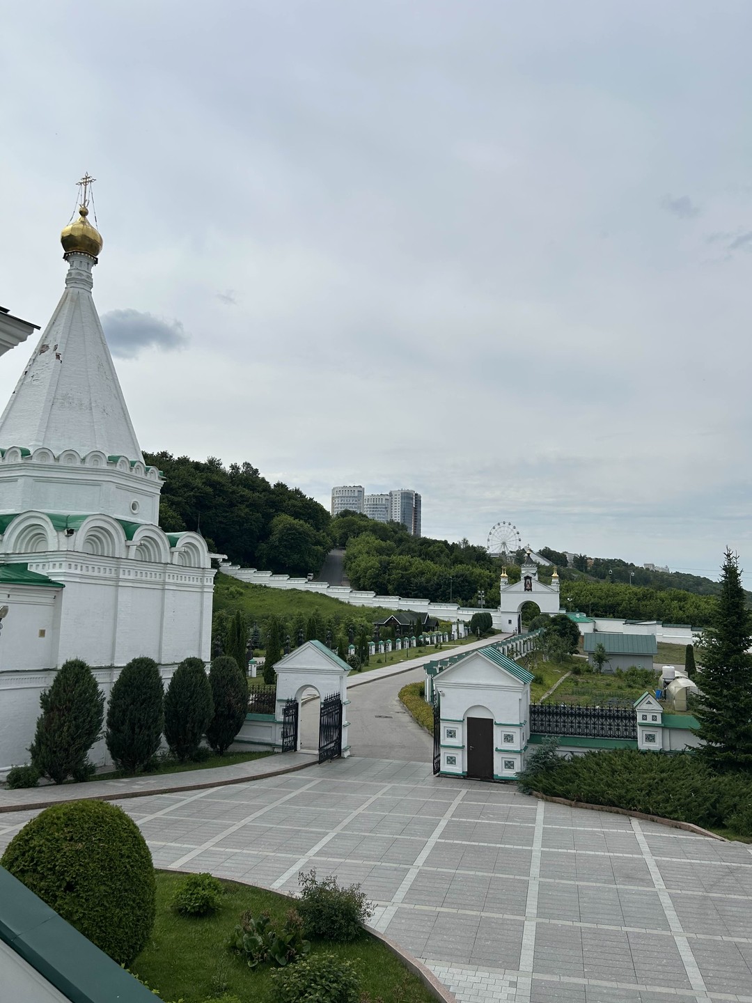 Нижегородский Печерский монастырь и поездка по канатной дороге (Полина)