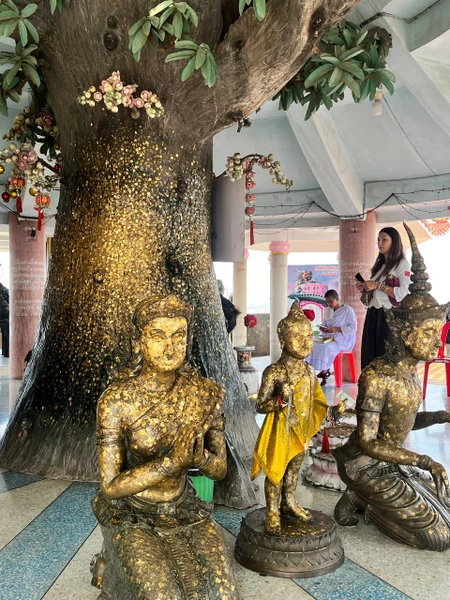 За один день мы посетили много завораживающих локаций