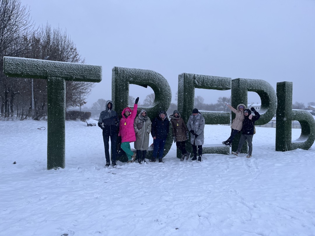 Очень интересная экскурсия,насыщенная. Несмотря на погоду, валил первый день мокрый снег, все понравилось! Спасибо экскурсоводу Екатерине