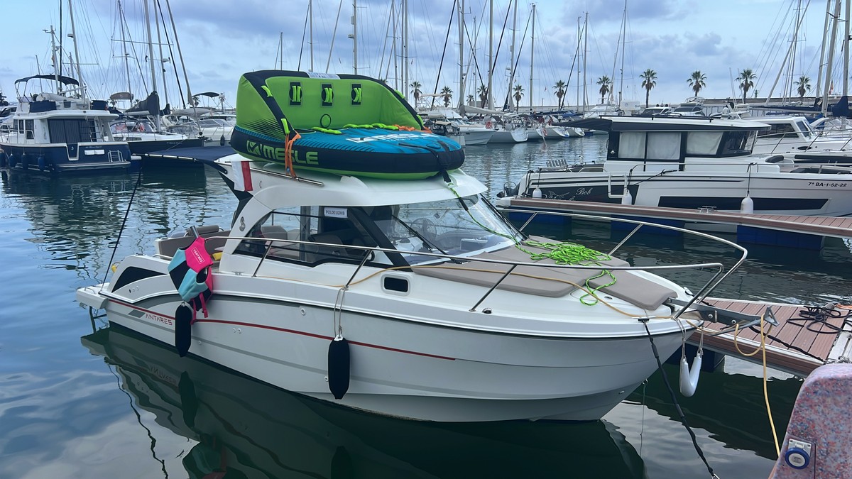 Морская прогулка на катере с вином и закусками (из Барселоны) (11/11)