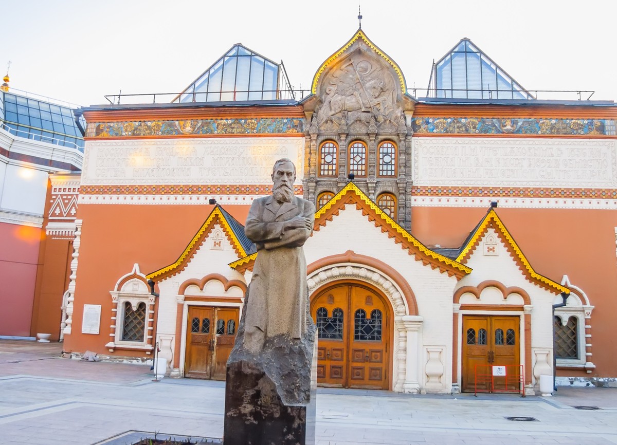 Фото Индивидуальное путешествие сквозь века: тайны и предания старой Москвы и Заречья