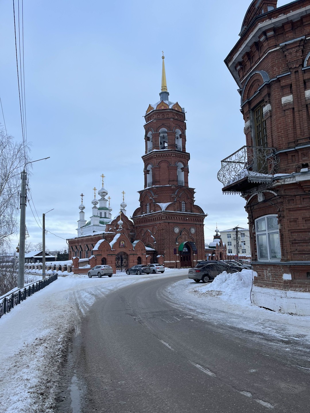 4 в 1: Кунгурская пещера, Кунгур, Белогорский монастырь и скала Ермак (Алексей Александрович)