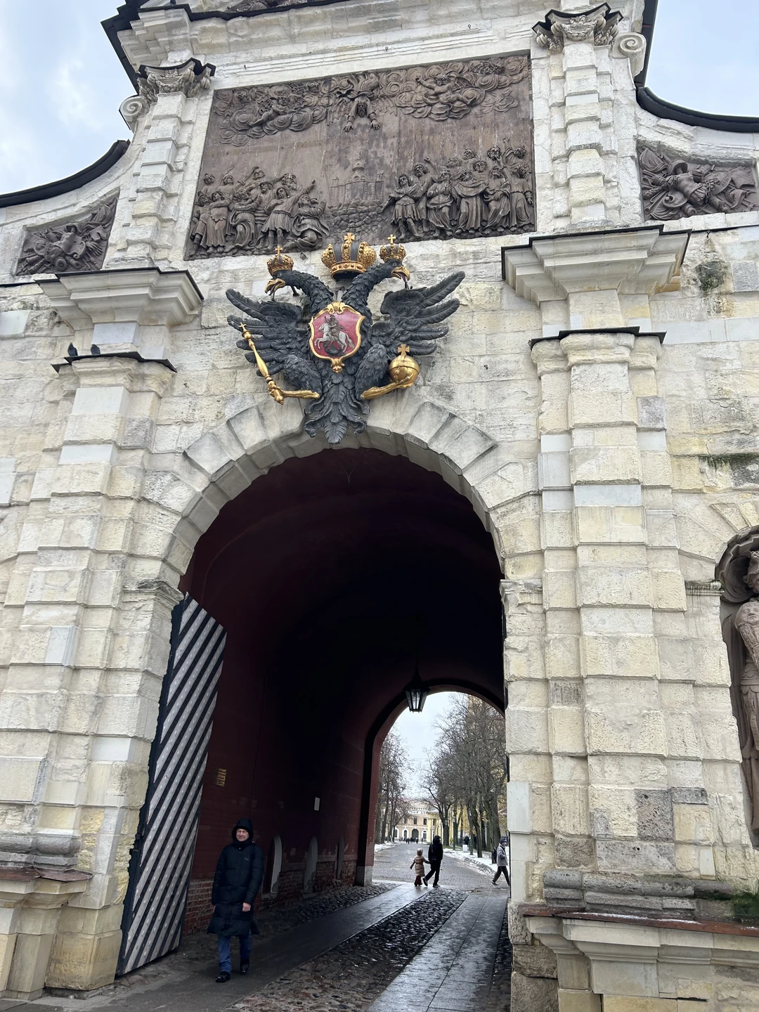 Благодарим Александра за профессионализм,а главное за любовь к родному городу,его истории и людям🤍это было лаконичное общение