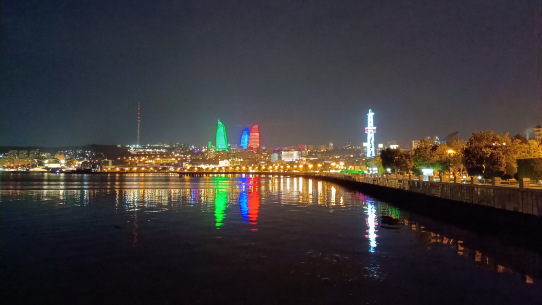 Сразу нашли общий язык с Арифом! Отличный гид, приятный открытый человек, все рассказал, показал. Не в