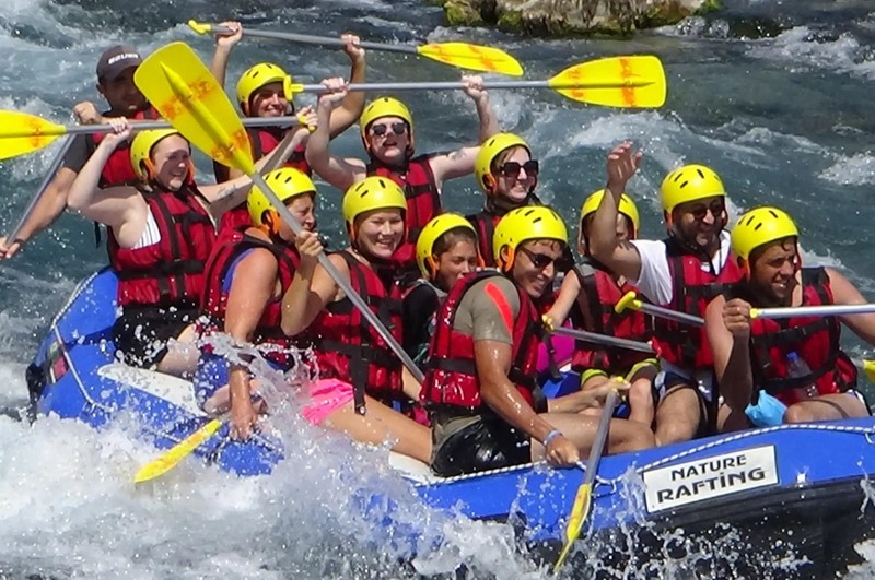 Тройной экстрим: рафтинг, сафари на багги и зиплайн