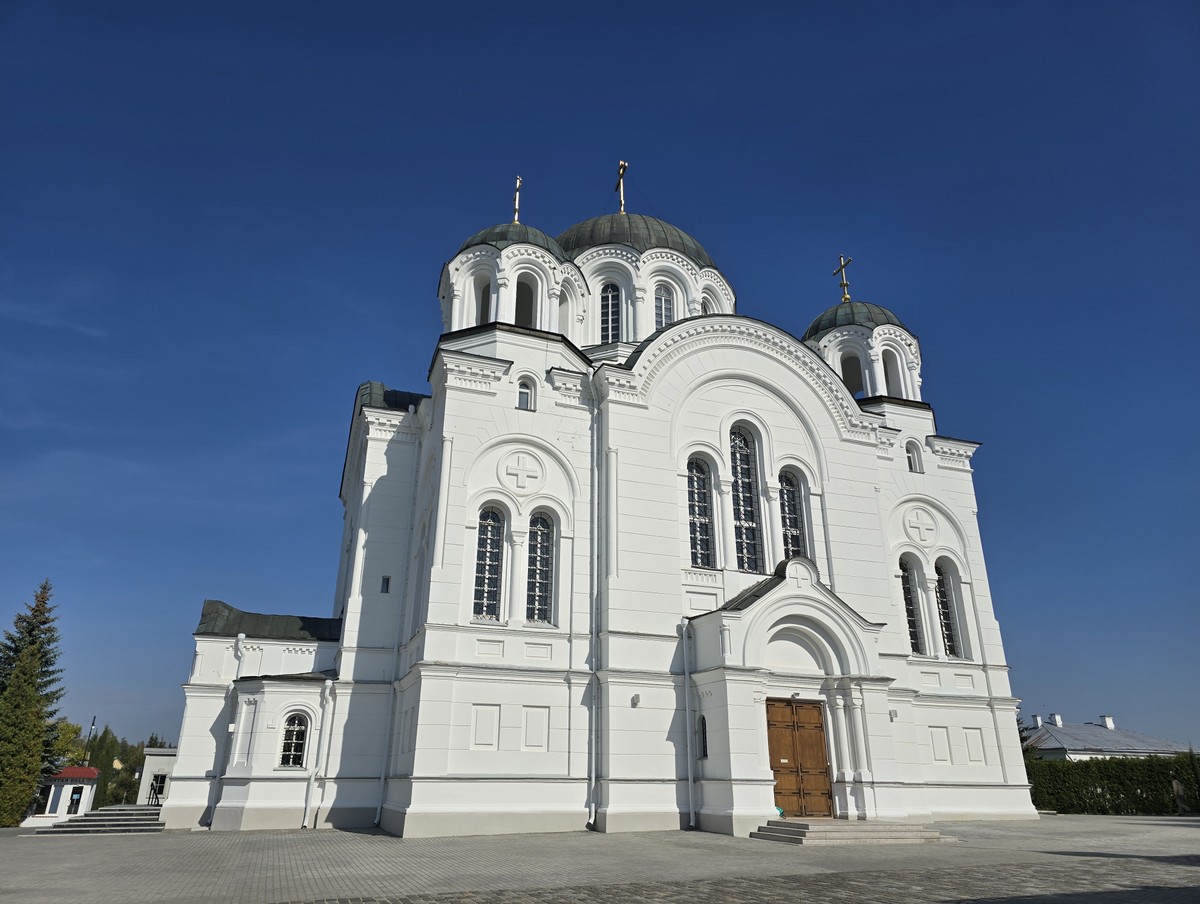 Фото 7 - Экскурсия: "В Витебск и Полоцк с заездом на базу отдыха: экскурсии только для вашей компании"