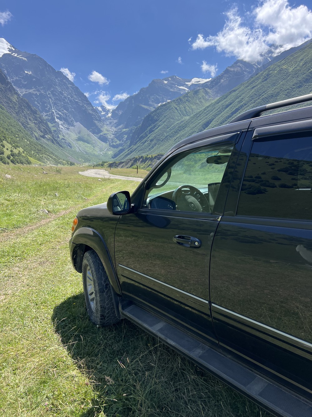 Вся Осетия за один день: поездка на комфортабельном внедорожнике (9/18)