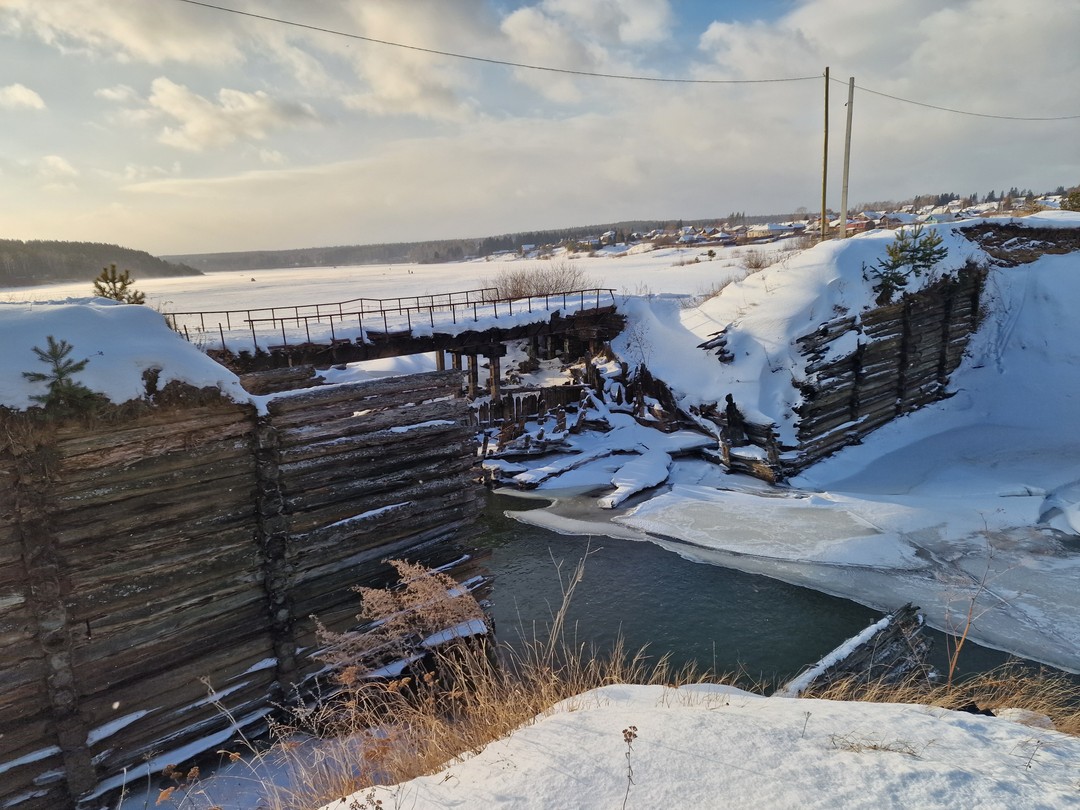 Было интересно посмотреть на плотину петровских времен, прсетить Демидов-центр, увидеть живого хряка на улице города и
