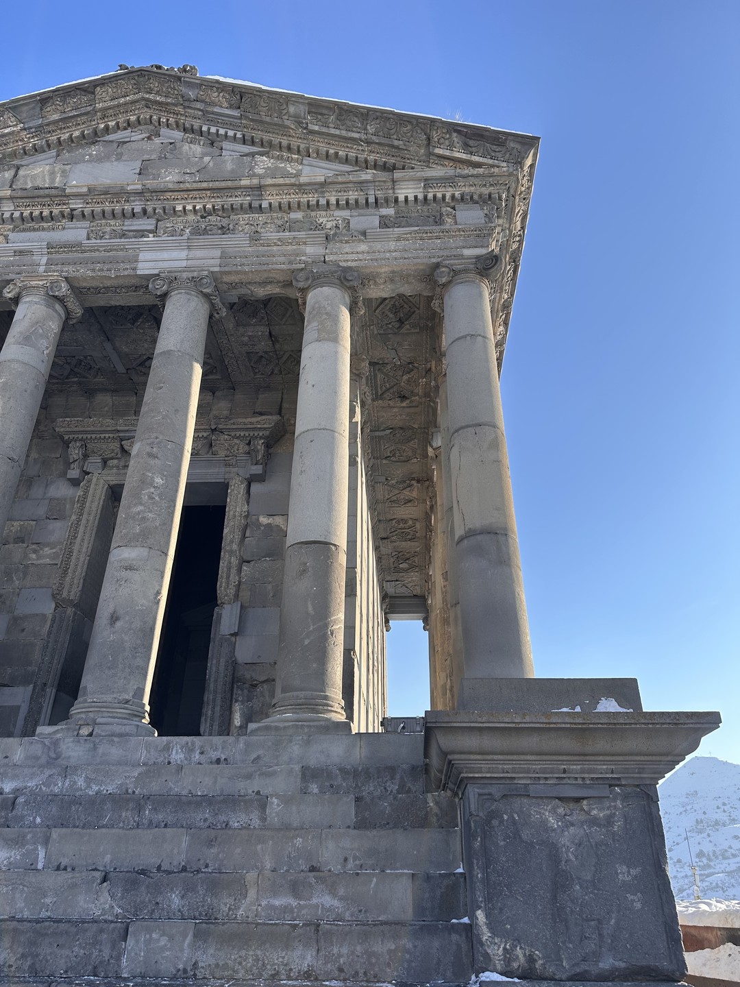 Очень понравилась экскурсия! Все четко показано и рассказано. Ездили по местам, где мы хотели побывать, в приятной атмосфере!