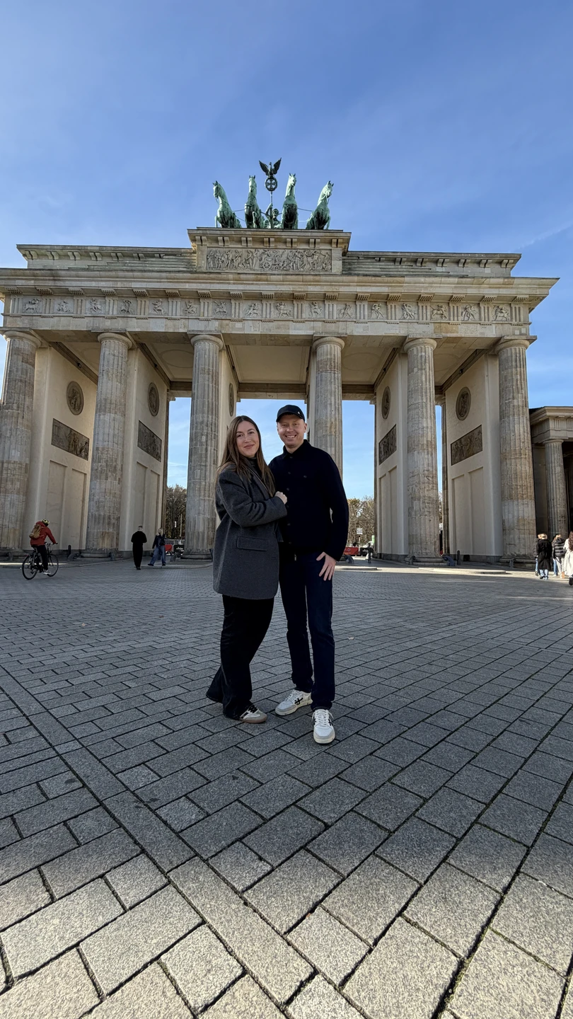 Нам очень понравилась экскурсия с Лизой, пазл начал складываться, потому что без экскурсии, без живого общения