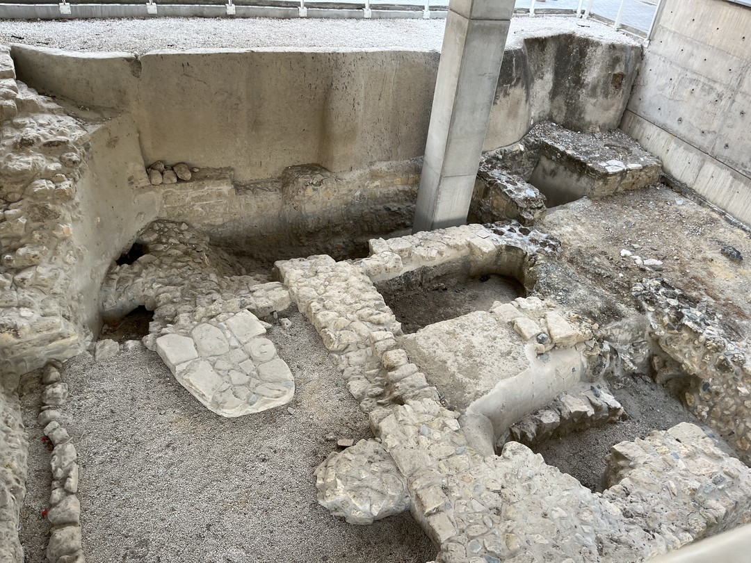 Экскурсия по Никосии с нашим гидом Еленой по настоящему открыла для нас этот город и стала