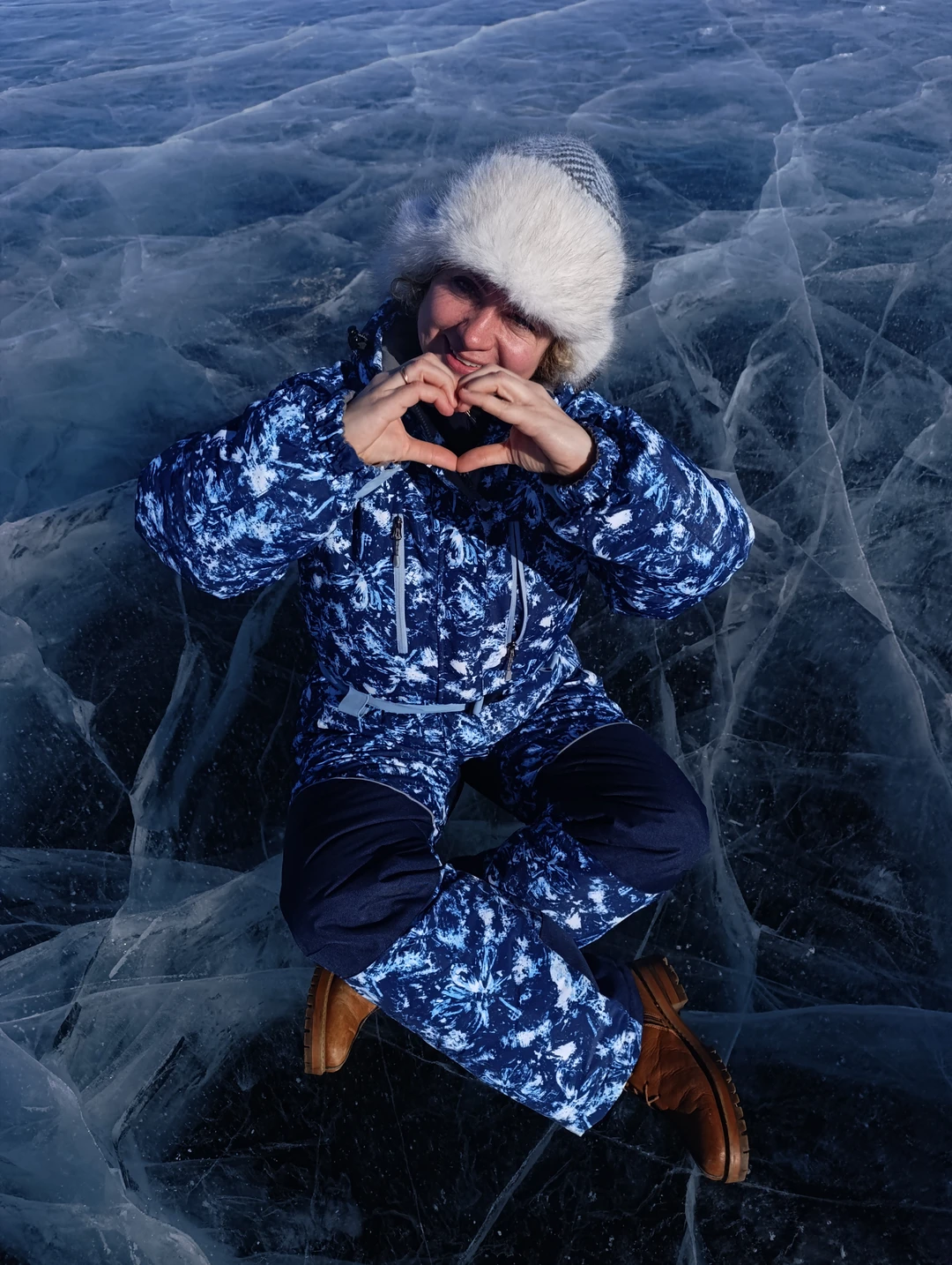 Находились в Иркутске всего 2 дня, по этому требовалось, короткое и емкое путешествие. За один день