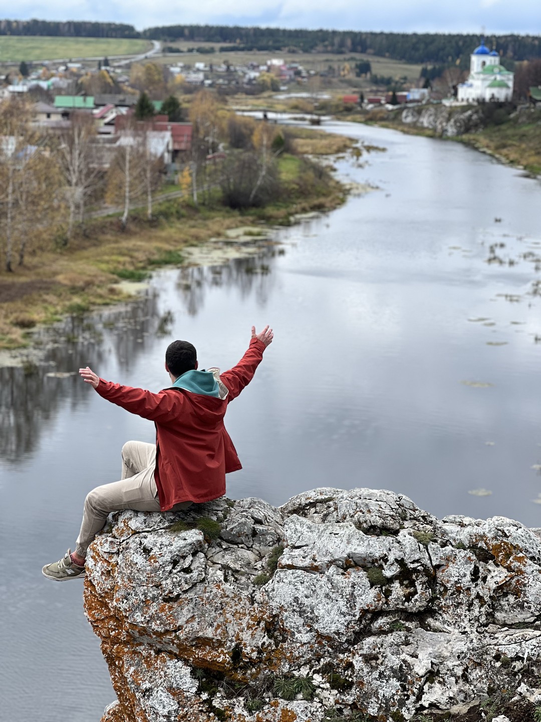Ребята, экскурсия - отличная! То, что нужно, чтобы начать знакомство с суровой и выразительной природой Урала.
