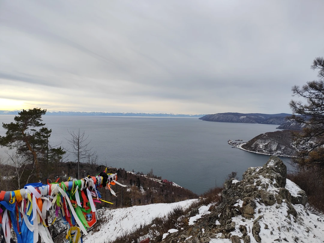 Организация экскурсии на высшем уровне! Огромное спасибо гиду Наталье за наш чудесный день на Байкале. Мы