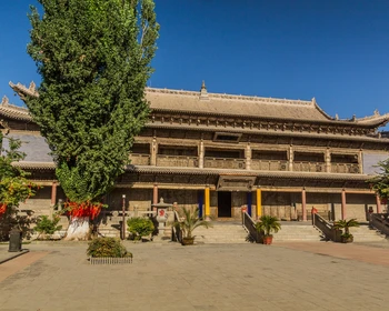 Чжанъе: храм Дафо