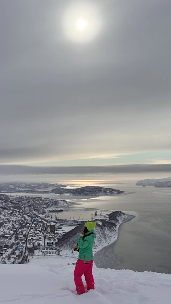 Были с мамой на экскурсии на Халактырский пляж + Мишенная сопка смотровая. Это потрясающе! С Валентином