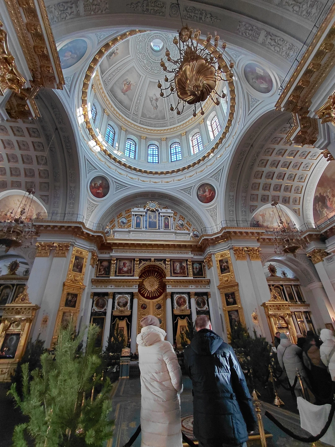 Экскурсовод прекрасный. Отлично рассказывал, показывал, отвечал на вопросы