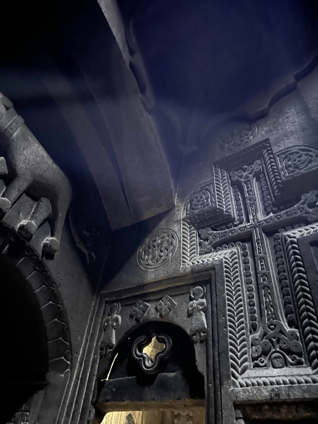 Прекрасно организованная экскурсия, с замечательными профессионалами своего дела: гид Армени и водитель Артур. Благодарю за чудесный