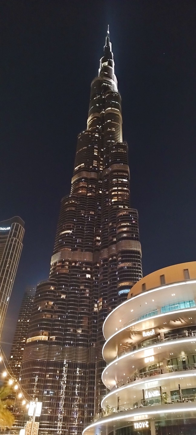 Бурдж-Халифа на закате - билеты на 124 и 125 этажи (Мария)