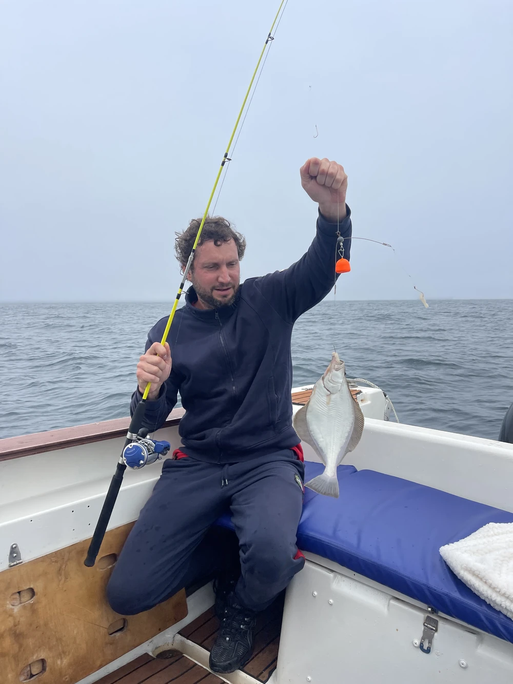 Морская рыбалка на камбалу (3/8)