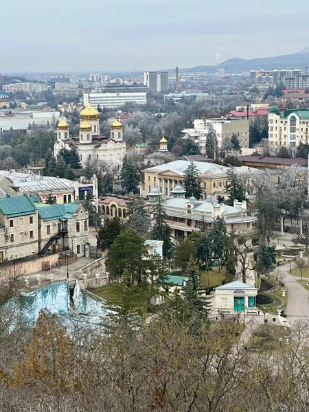 Были на экскурсии 23 февраля. Экскурсия понравилась! Александр, не только профессионал, но и очень любит свой