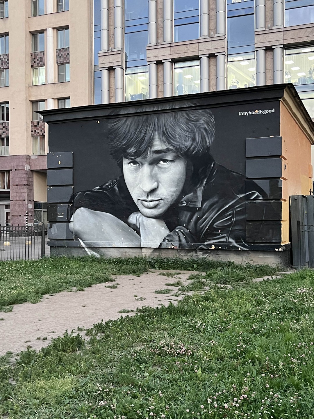 Стрит-арт и дворы Петербурга: авторская прогулка (Наталья)