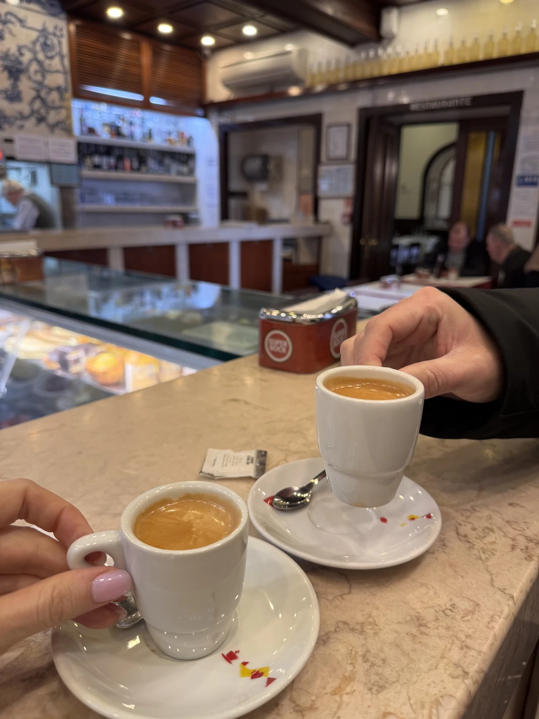 Прекрасный гид Дмитрий! Легко, очень интересно, с душой, юмором, получила большое удовольствие от экскурсии!