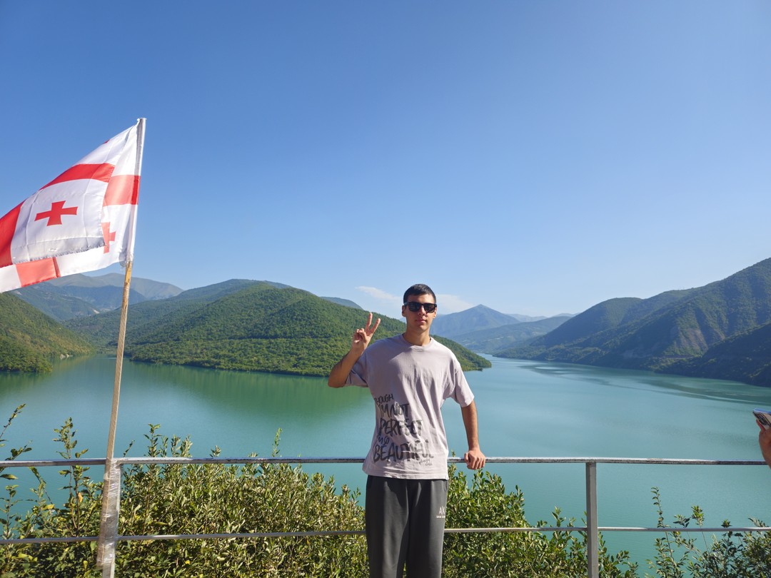 Совершенно замечательный опыт. наш гид Анджелина была потрясающей и очень полезной. Отличный сервис! Рекомендую