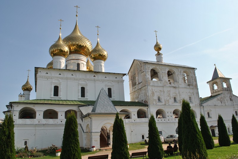 Из Ярославля - в Углич: история, люди, легенды