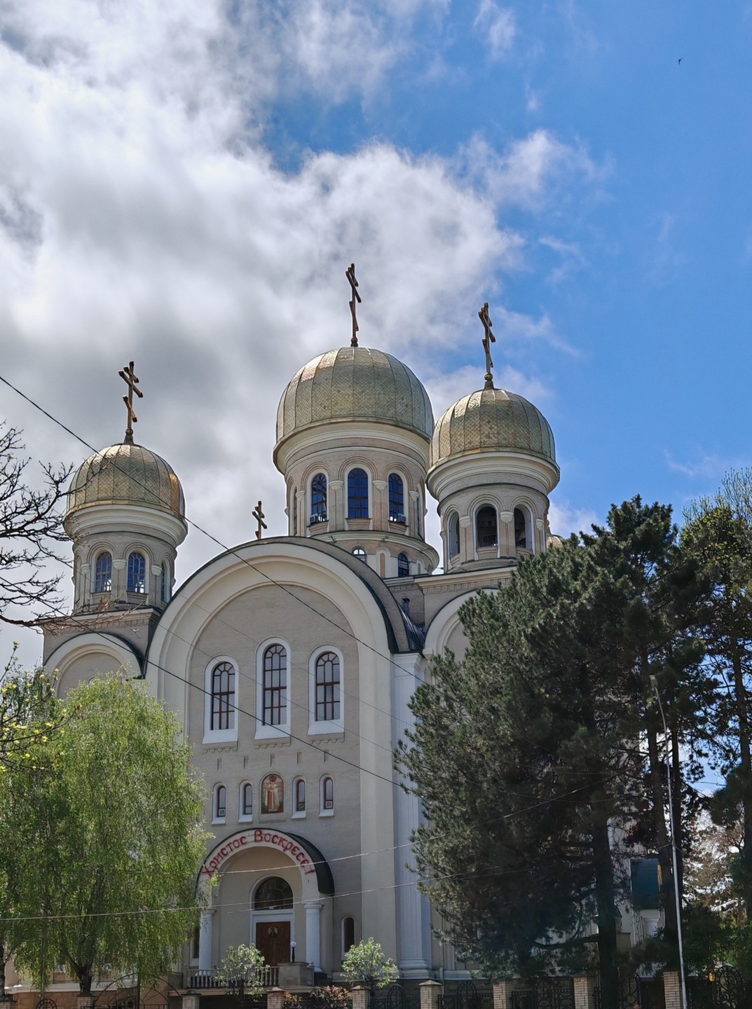 Достойная экскурсия! Гид много знает, интересно рассказывает, на любые вопросы отвечает. Рассказ и маршрут построены логично