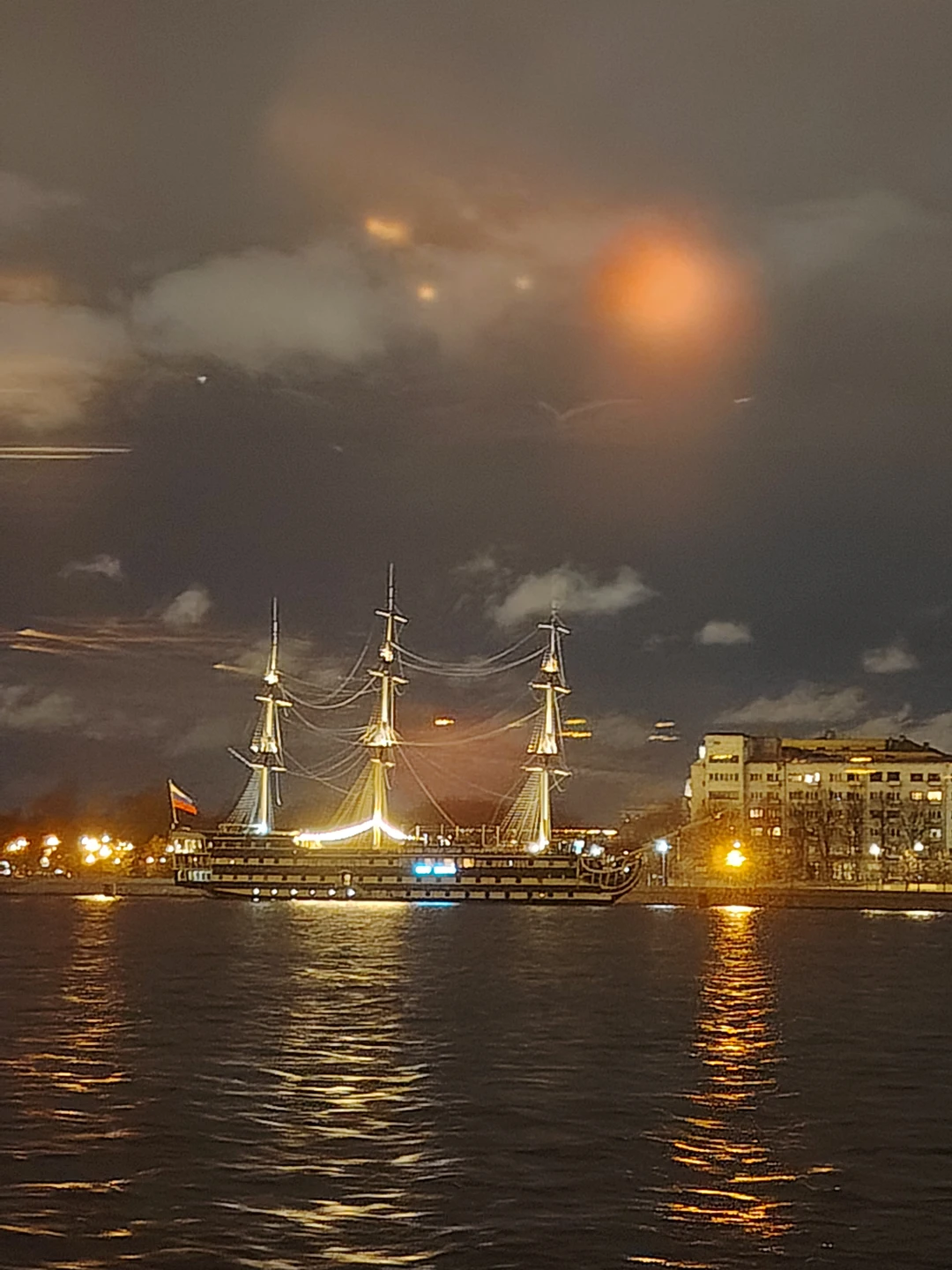 Очень боялась, но очень хотела! Задала организатору много вопросов, она ответила на все, и успокоила меня)))