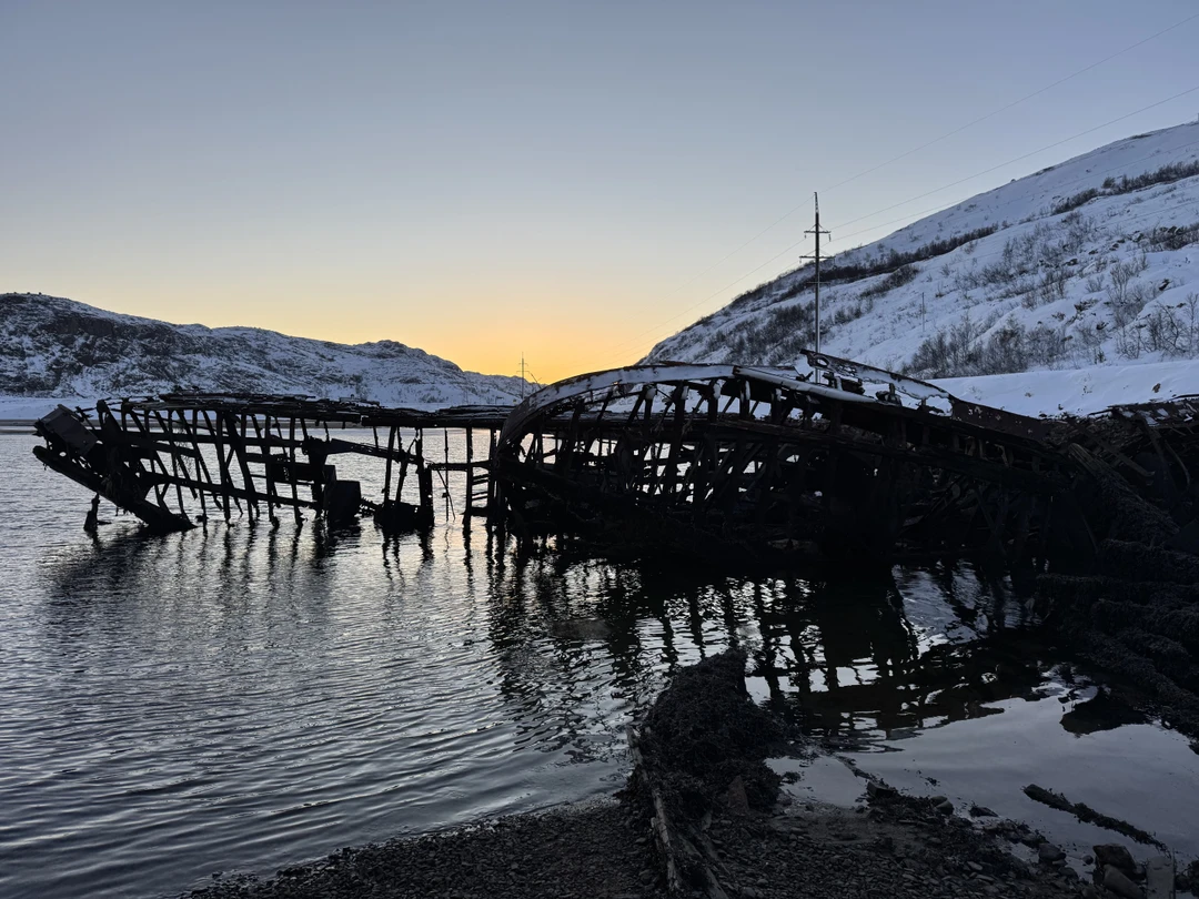 Хочу поделиться своими яркими впечатлениями от сегодняшней поездки в Териберку! Все прошло просто великолепно! Организация тура