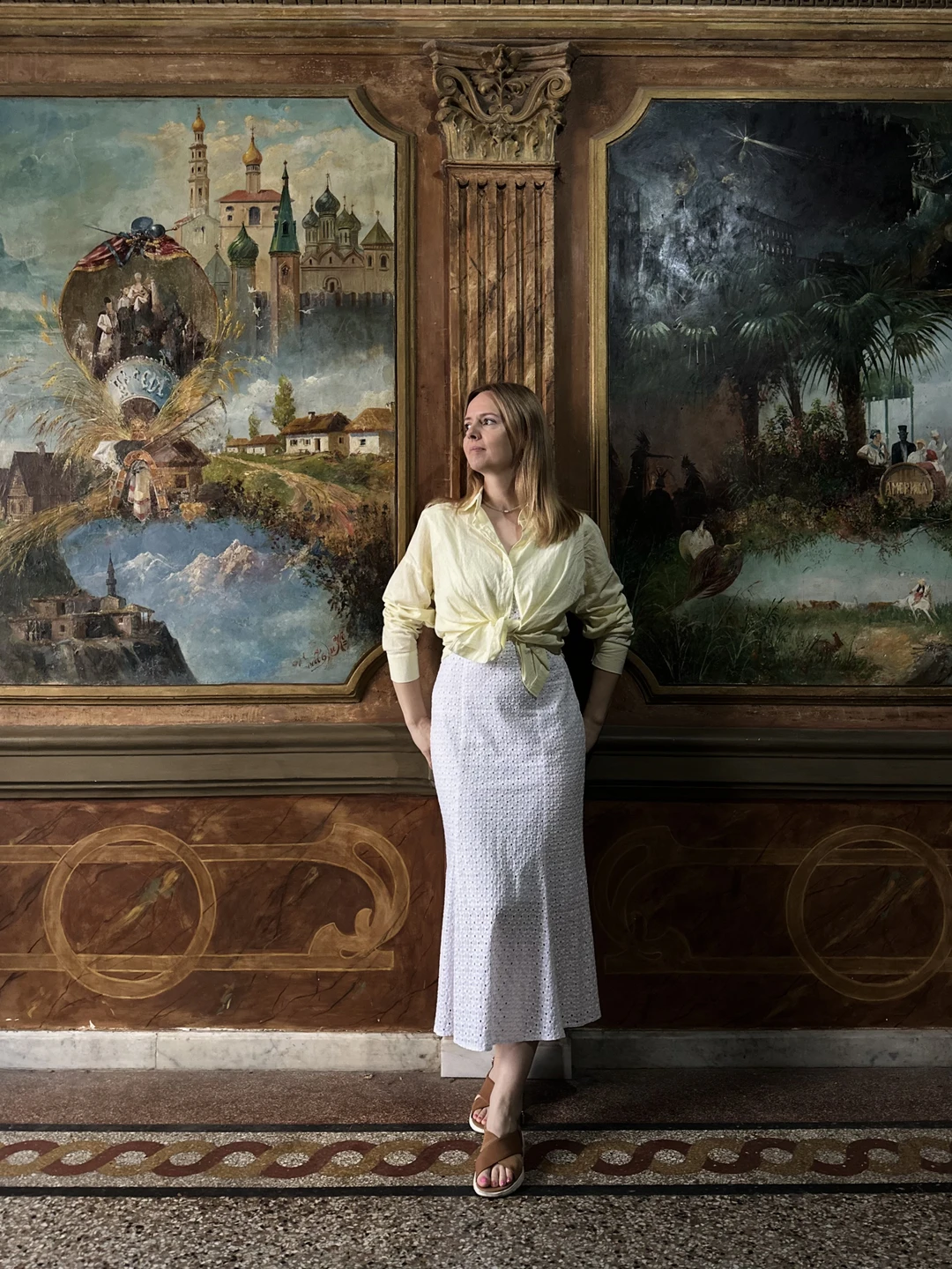 В октябре путешествовала по Грузии и очень хотела красивую фотосессию в старинных улочках Тбилиси. И мне