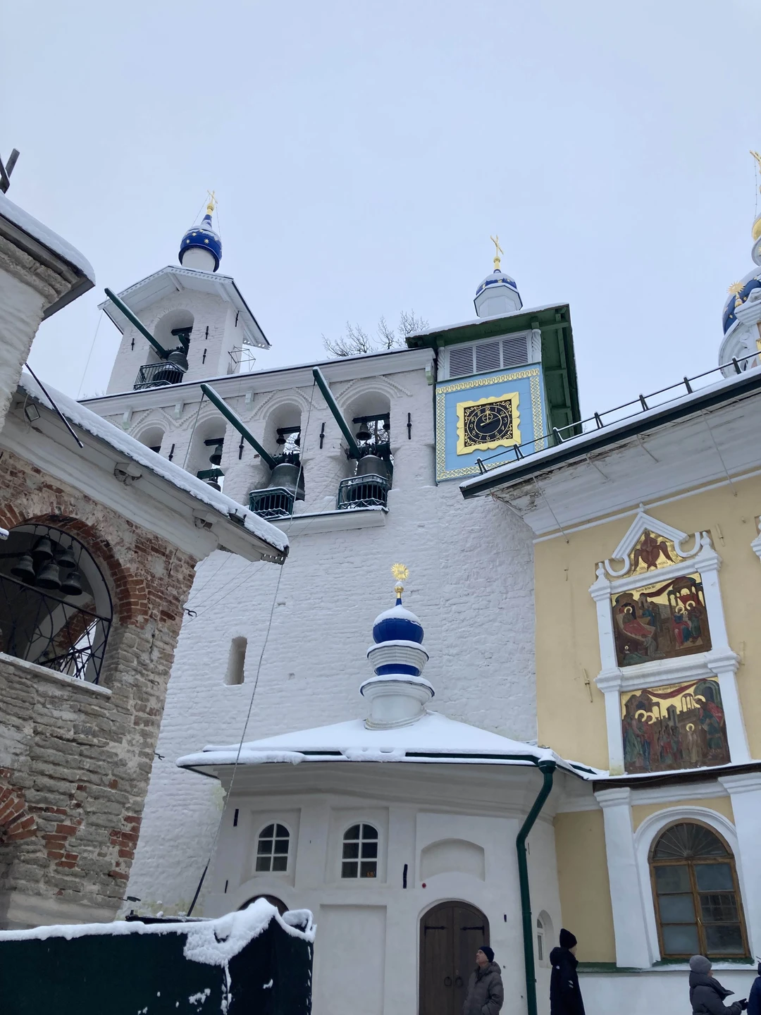 Автобусная экскурсия из Пскова в Изборск и Печоры (Татьяна)