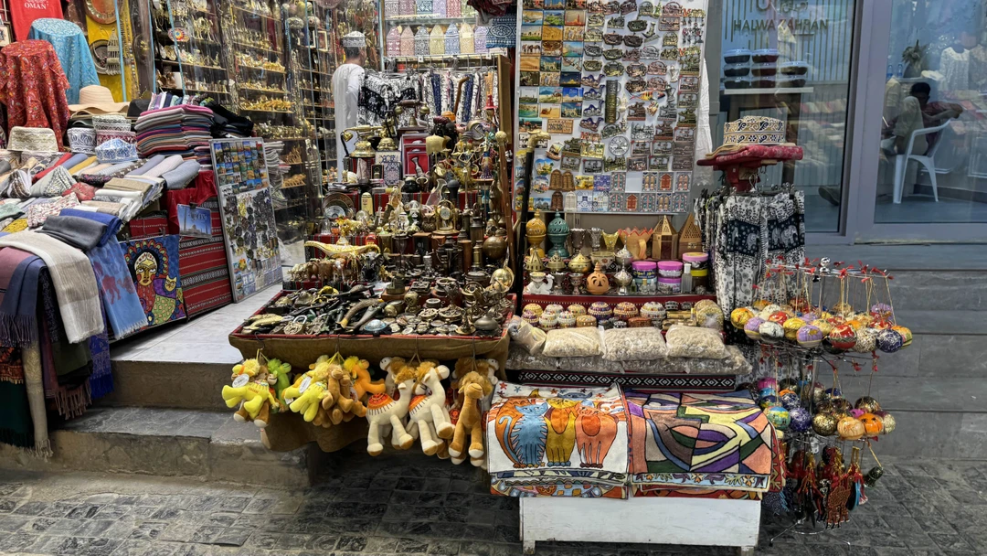 Спасибо огромное экскурсоводу Ольге за живую и познавательную экскурсию по Маскату! Мы с женой в первый