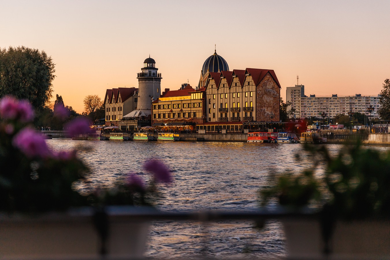 Вечерний Калининград: огни, истории и главные локации