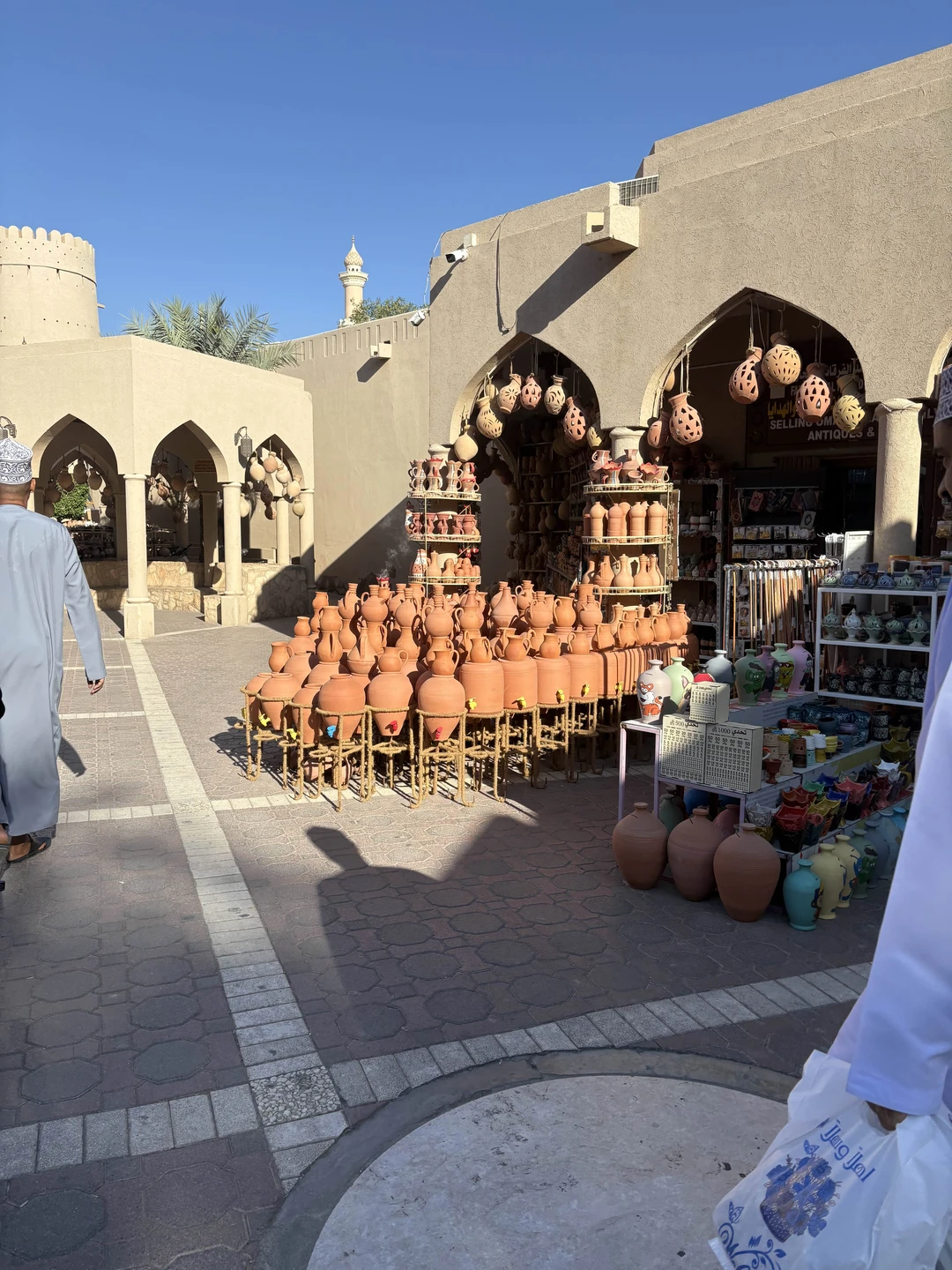 Огромное спасибо гиду и водителю. Вождение было очень аккуратным и комфортным, что важно в горной местности