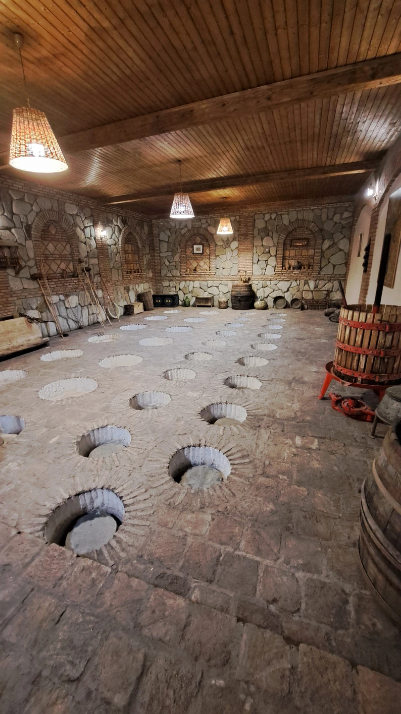 Огромное спасибо за насыщенную и интересную экскурсию. День пролетел незаметно. Много полезной информации. Ну и вино конечно. Просто супер!